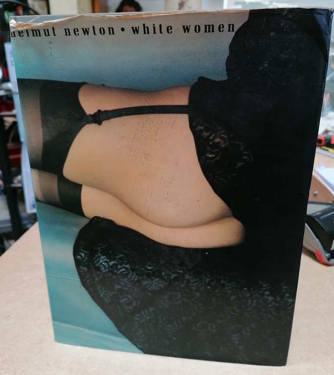 Livre photos de nus "White Women" par Helmut Newton