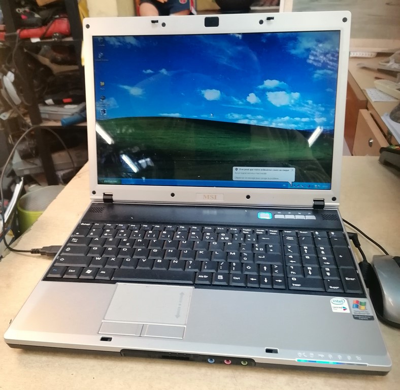 Ordinateur portable MSI en Windows XP