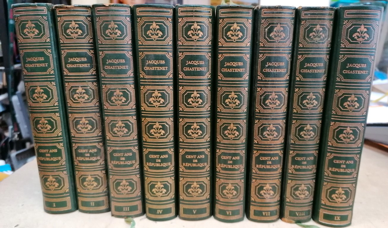 Cent ans de République en 9 volumes par Jacques Chastenet