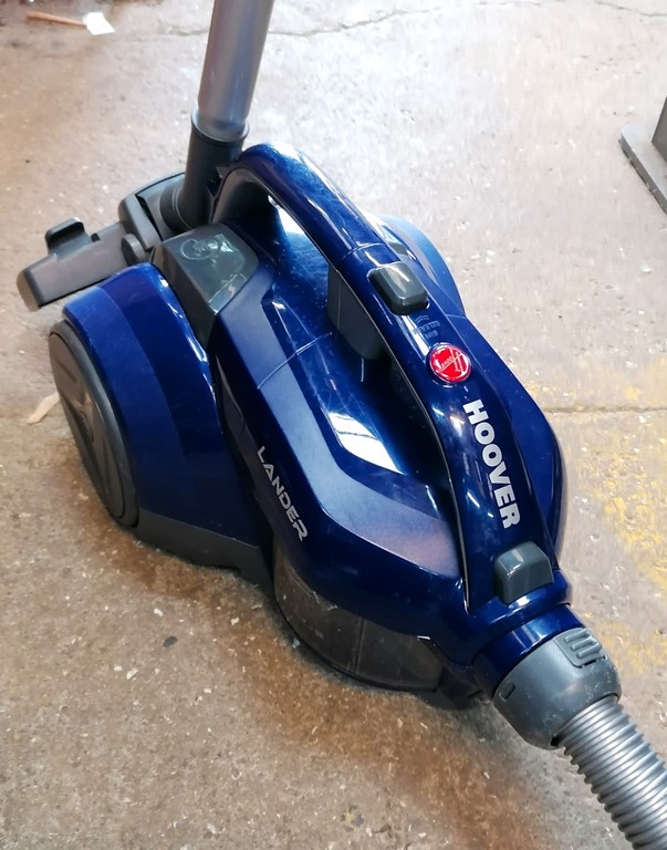 Aspirateur sans sac HOOVER modèle Lander