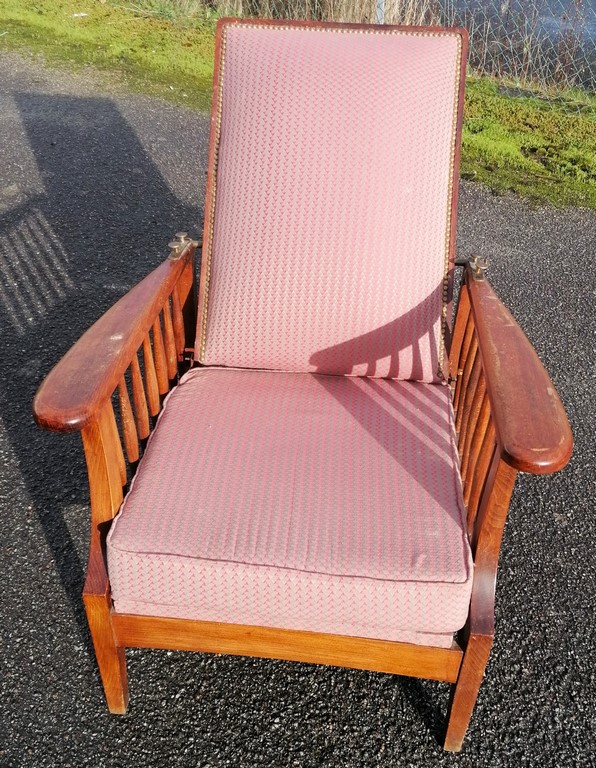 Fauteuil vintage réglable par barre à l'arrière du dossier