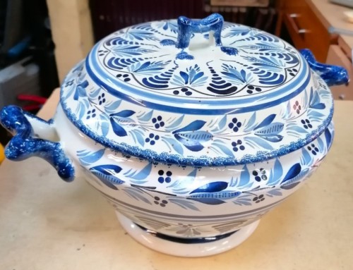 Soupière Henriot à motifs bleus