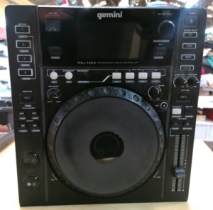 Controleur de son DJ Gemini MDJ-1000