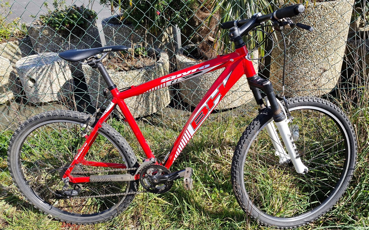 VTT rouge