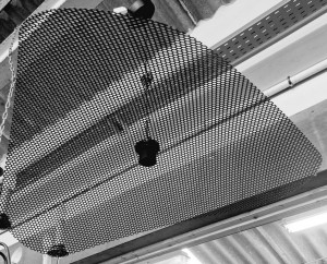 Lustre design noir en métal percé