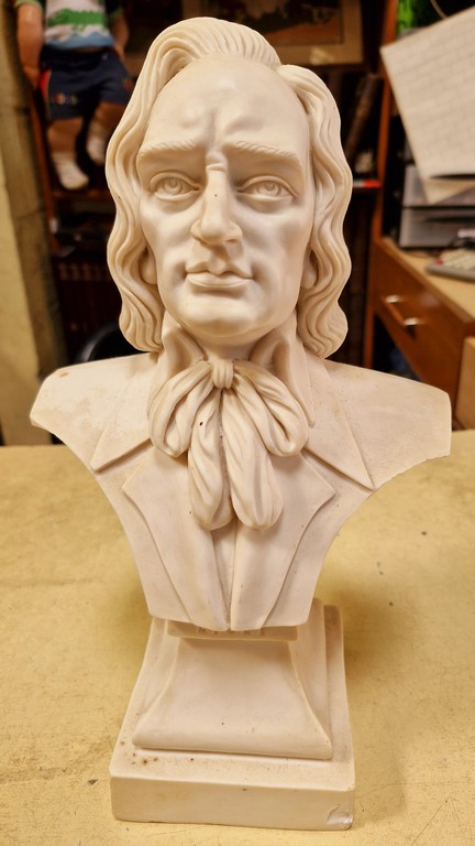 Buste de LISZT