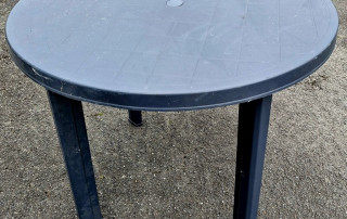 Table de salon de jardin ronde
