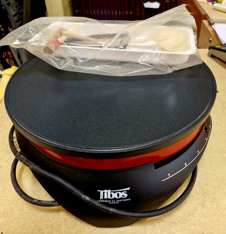 Crêpière électrique
