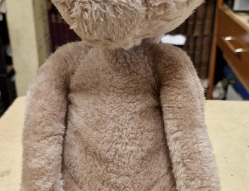 Peluche E.T. de 1982 KAMAR Universal studios