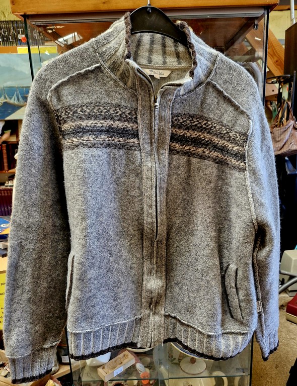 Veste grise en laine