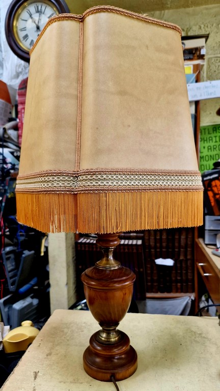 Lampe rustique