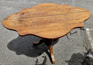 Table violon en merisier