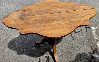 Table violon en merisier