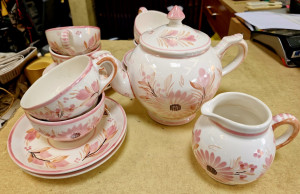 Service à thé en faïence de Quimper HB