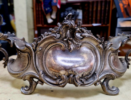 Jardinière de centre de table en métal argenté