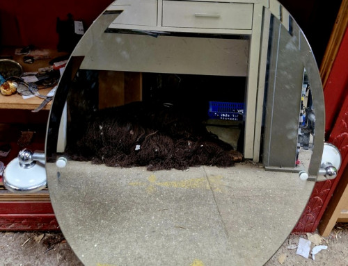 Miroir de salle de bain ovale