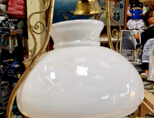 Suspension opaline