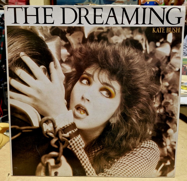 33T de Kate Busch "The Dreaming"