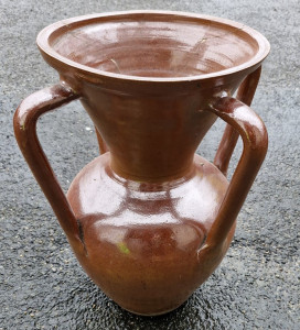 Grand vase à 4 anses en grès recollé