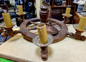 Lustre rustique en bois