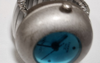 Montre bague SHIVAS