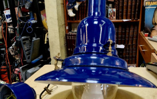 Suspension type marine bleue