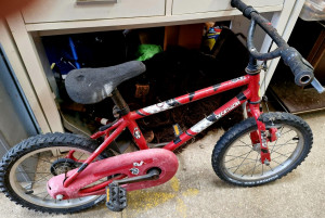 Vélo enfant rouge décathlon