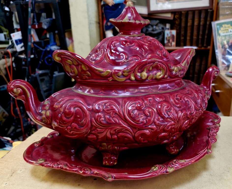 Soupière italienne rouge et or