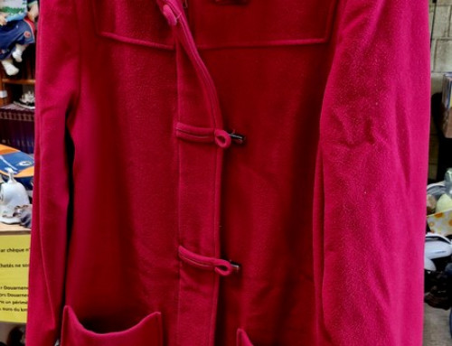 Kabig rouge en laine