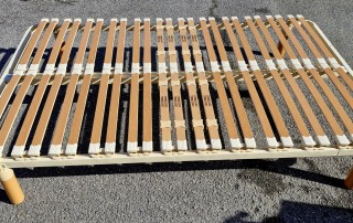 Cadre lattes 120 x 190 cm