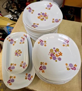 Service de table Porcelaine du Berry