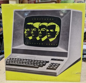 33T KRAFTWERK Computer-world