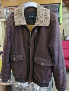 Blouson marron en laine de la marque KULTE