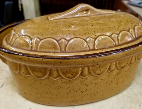 Grande terrine en terre cuite