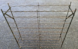 Casier à bouteilles en métal