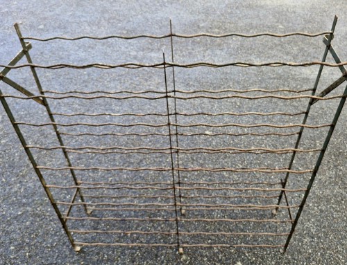 Casier à bouteilles en métal