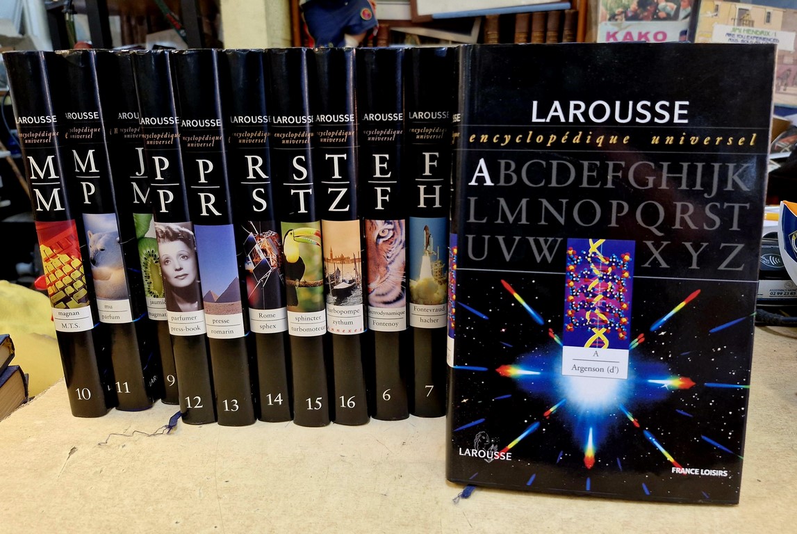 Larousse encyclopédique universel
