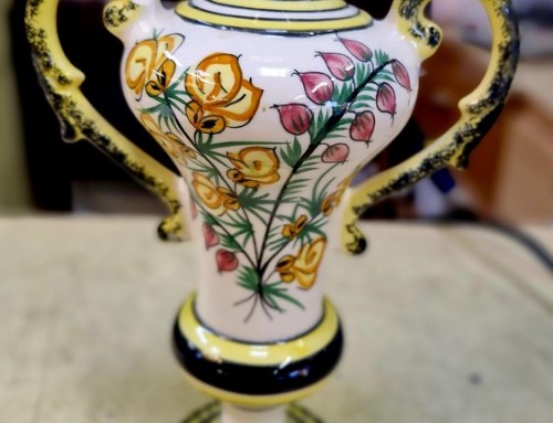 Soliflor Henriot à motifs de genêts