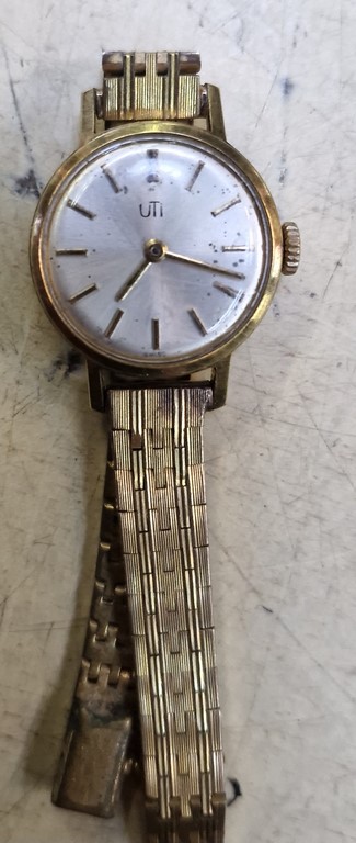 Montre mécanique femme de la marque UTI