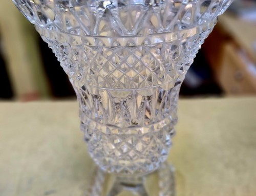 Vase en cristal taillé