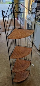 Étagère d'angle métal et rotin pliable