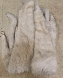 Étole vintage en fourrures d'hermines