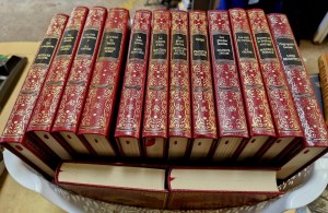 Lot de livres reliés