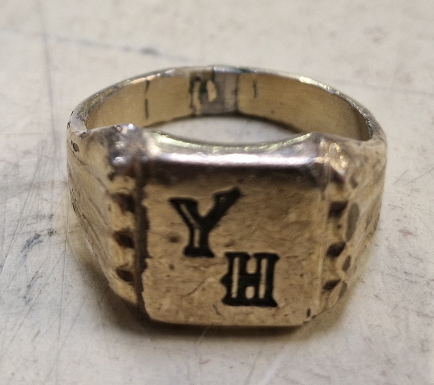 Chevalière en plaqué or