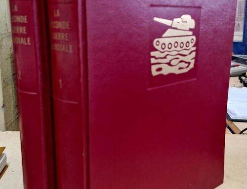 Livres la seconde guerre mondiale en 2 volumes par Larousse/Paris-Match