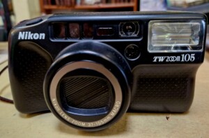Appareil photo NIKON TW zoom 105