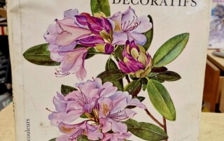 Livre "Arbustes décoratifs"