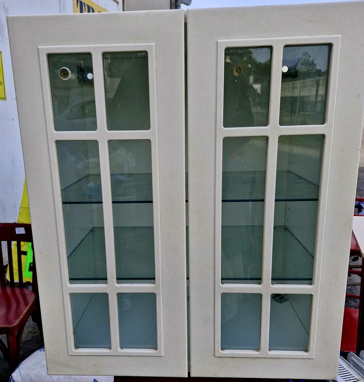 Meuble vitrine mural