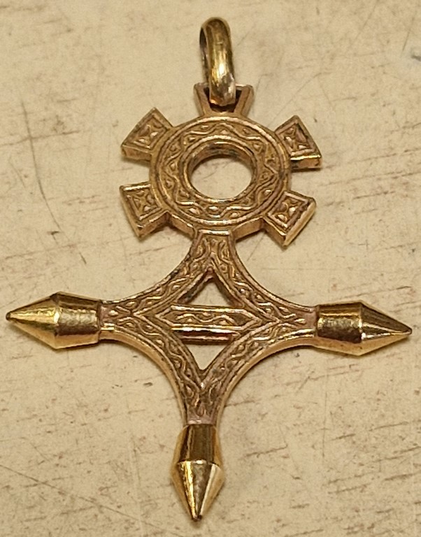 Pendentif "Croix du Sud" plaqué or