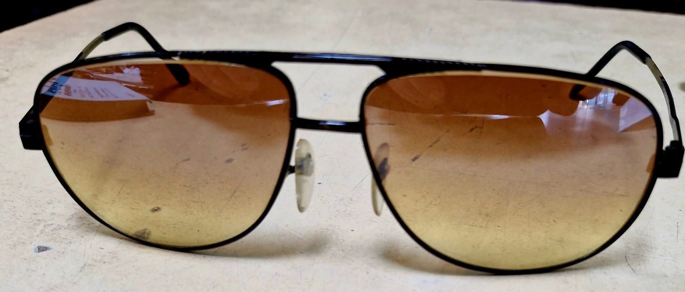 Lunettes solaires vintage pour homme